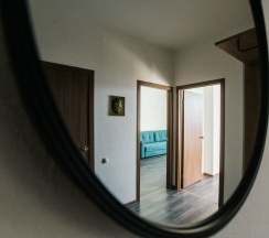 Квартира в Апартаменты на Большакова 147 п1