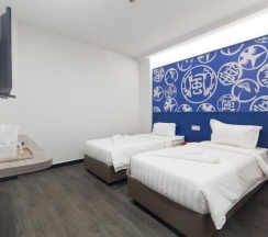 Двухместный номер Deluxe двуспальная кровать в Kitez Hotel & Bunkz - Hostel