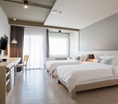 Люкс Premier с 3 комнатами в Krabi La Playa Resort