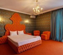De Luxe в Мартон Boutique