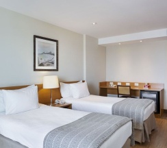 Трёхместный номер Standard в Windsor Palace Copacabana