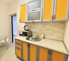 Трёхместные апартаменты c 1 комнатой в Summer House