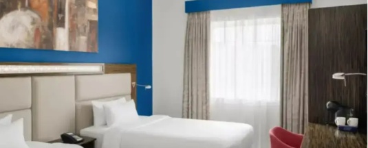Двухместный номер Standard (2 отдельные кровати) в Holiday Inn Express Dubai Safa Park