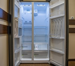 Спальное место в 8-местном номере для мужчин в Comfort