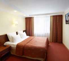 Номер люкс с 1 двуспальной кроватью в Azimut Отель Ставрополь