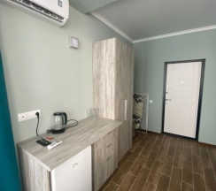 Двухместный полулюкс с красивым видом из окна двуспальная кровать в Радуга