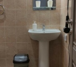 Трёхместный комфорт с балконом в Tuta