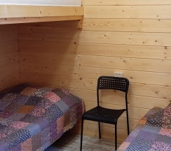 База "У Плотника" Коттедж 6+2 на скале в У плотника