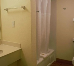 Четырёхместный номер Deluxe в La Quinta Inn by Wyndham Austin Capitol / Downtown