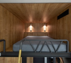 Стандартный номер с кроватью размера "Queen-size" №6 в Underwood Hotel
