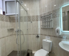 Двухместный номер Standard с балконом и с красивым видом из окна 2 отдельные кровати в Альтаир