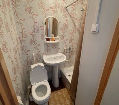 Трехместный домик в Горячинск