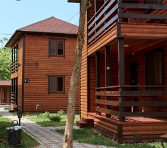 Улучшенный домик на троих в блоке В на первом этаже в Алые паруса