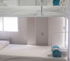 Кровать в общем номере в Hostel Sofía