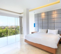 Вилла с 2 комнатами в Canggu Rooftop Villas