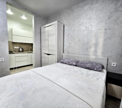 Апартаменты c 1 комнатой с балконом в Адриус