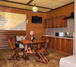 3-местный коттедж с кухней в Манэ