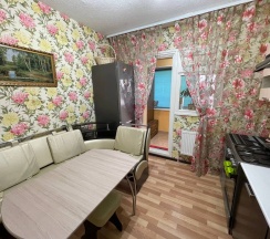 Апартаменты 2к, мкр. Оптимистов, д. 10/1 в Мир Апартаментов