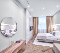 Апартаменты Полулюкс с видом на море в Mirror Light