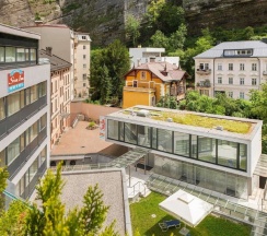 Четырёхместный семейный номер Standard в Leonardo Hotel Salzburg City Center