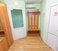 Номер эконом с 1 двуспальной кроватью №12, 13 в Старые друзья