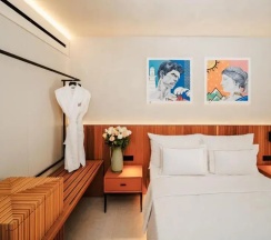 Двухместный номер Magnolia Superior с балконом (двуспальная кровать) в M Boutique Hotel - Designed for Adults