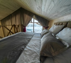 Кемпинг 6 в Вишня