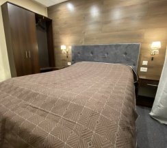 Двухместный номер Standard с балконом двуспальная кровать в Добрай