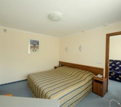 Двухместный Люкс Малый двуспальная кровать в Гостиница Спутник