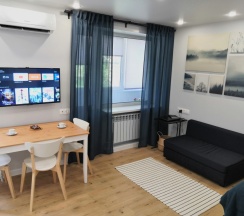 Двухместный люкс с балконом (двуспальная кровать) в Luxury Studio Na Pushkina Flat