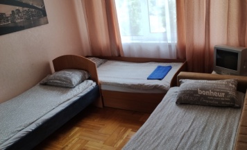 Кровать в общем номере (мужской номер) в Гостевой дом Топ Апартс