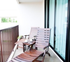 Двухместный номер Standard с видом на сад двуспальная кровать в Tara Mantra Cha Am Resort