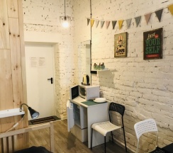 Уютный номер в стиле лофт в Neptunea