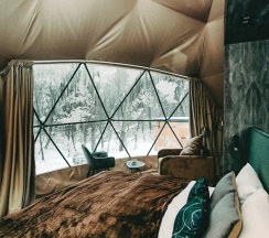 Геокупол Северное сияние в Вазуза Лав