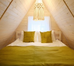 Шале A-Frame с двумя спальнями в Бадан