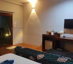 Двухместный номер Standard с балконом и с видом на сад 2 отдельные кровати в Foresto Sukhothai Guesthome
