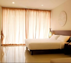 Двухместный номер Deluxe с видом на бассейн двуспальная кровать в L'esprit de Naiyang Beach Resort