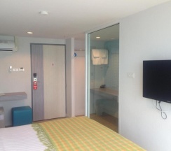 Двухместная студия с видом на океан двуспальная кровать в Nantra Pattaya Baan Ampoe Beach