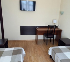 Номер эконом с 2 односпальными кроватями в Мезонин