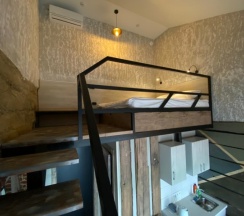 Двухуровневые апартаменты № 5 в Loft Apart