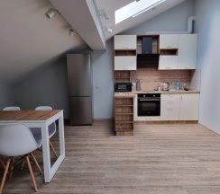 Апартаменты 3 комнаты, мансарда - 3й этаж в Белый снег