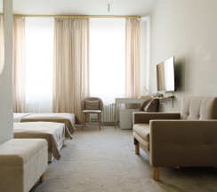 Улучшенный Двухместный номер с двумя раздельными кроватями в Парк Культуры