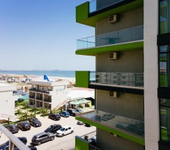 Апартаменты с 2 комнатами в Alezzi Beach Resort