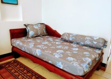 Студия в Quiet studio with king bed, kitchen and balcony