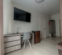 Улучшенный двухкомнатный номер в Портовая