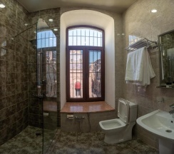 Двухместный номер Deluxe двуспальная кровать в Royal Palace Hotel Baku