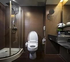 Двухместный номер Standard Дуплекс (двуспальная кровать) в Arawana Regency Park Sukhumvit