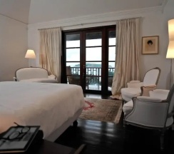 Четырёхместная вилла с 3 комнатами с видом на бассейн в Kanda Residences Pool Villas