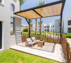 Полулюкс Garden в SUNRISE Tucana Resort