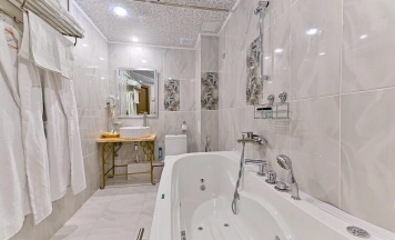 JUNIOR SUITE Двухместный номер высшей категории в Greenwich